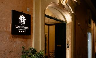 Lo Stemma Luxury Boutique Hotel