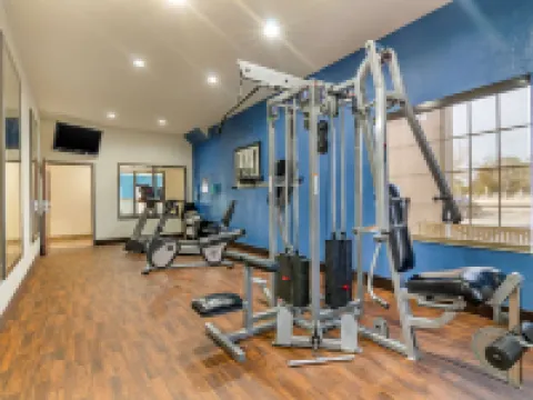 近伯特利學院舒適套房酒店 哈維縣酒店