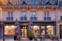 NH Paris Opera Faubourg Hotels near Place Sainte-Catherine