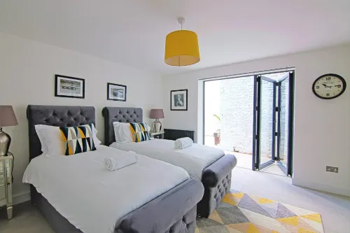 Nap Bristol City Centre