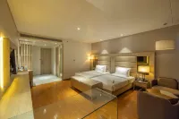 莫爾比薩羅瓦門廊飯店