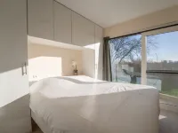 Athene 002 - Pools