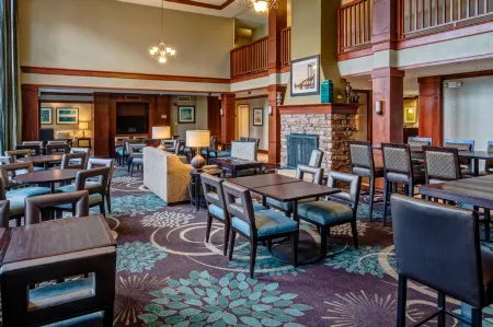 Staybridge Suites Denver-Cherry Creek