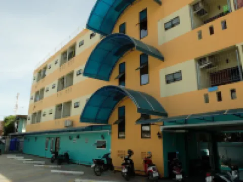 ทรีเฮ้าส์ ฉะเชิงเทรา