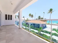 Beachfront Condo |2 Pools & Private Beach |8 Guest Hotels in Punta Cana