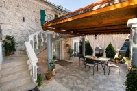 Apartment Kameni Dvori - parking