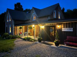 Sawyer's Creek Bed and Breakfast