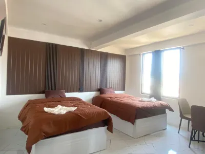 M.E Hotel Hotels near The Handicraft Village Ban Pieng Ngam