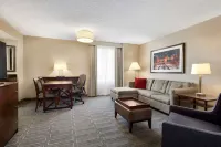 Embassy Suites by Hilton Chicago Lombard Oak Brook Hotel a Lombard