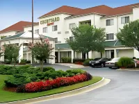 Courtyard Atlanta Suwanee Hotels in Suwanee