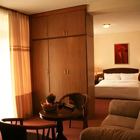 Pacific Hotel