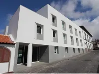 Azores Youth Hostels - Santa Maria Hotels in Вила-ду-Порту