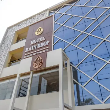 Hotel Raindrop