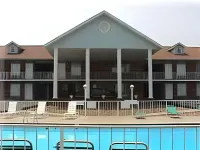 Twelve Oaks Inn Hotel di Branson