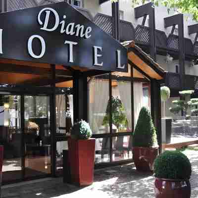 Enzo Hôtels Diane - Logis Amnéville Hotel Exterior