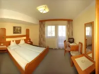 Hotel Simmerlwirt