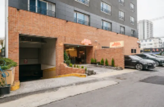 Jeju the Red Hotel Hoteles cerca de Jeju National Museum