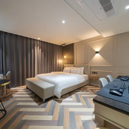 Seosan Hound Hotel