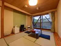 Niseko Goshiki Onsen Ryokan Hotels in Niseko