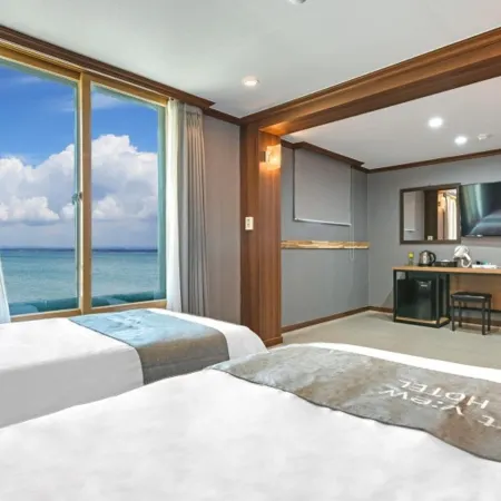 Yang Yang Port View Hotel
