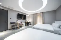 Hotel KNOX