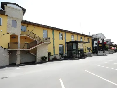 Hotel San Marco Hotels near Katholische Kirche St. Anna