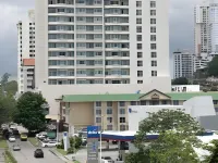 Central Park Hotel & Casino Hotels in der Nähe von PTY Life