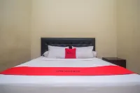 RedDoorz Plus @ Timoho Hotels in Gondokusuman