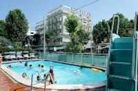 Hotel Executive la Fiorita - Swimmingpools