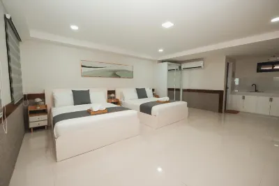 The Nest Resort & Campground 로터스 폰드 가든 주변 호텔