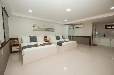 The Nest Resort & Campground Отели рядом с достопримечательностью «Мега Сентер»