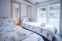 2 Manor Lodge - 2 Bedroom Lodge - Pendine