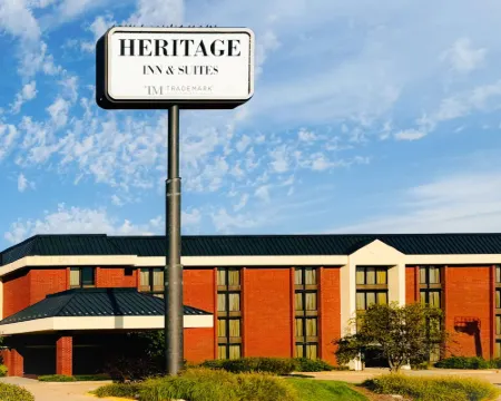 Heritage Inn & Suites St Louis Fenton, Trademark by Wyndham Hotels in Fenton