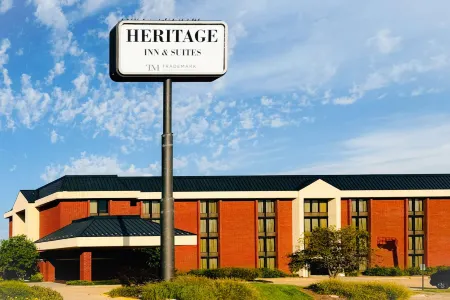 Heritage Inn & Suites St Louis Fenton, Trademark by Wyndham Отели в г. Хай Ридж Тауншип