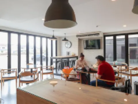 อีซี่โฮเทล 1 ลำพูน โรงแรมในอำเภอเมืองลำพูน