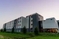 Candlewood Suites Trois-RIVIÈRES Ouest Hotels in der Nähe von Le Carrefour Trois-Rivières-Ouest