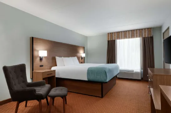 Wingate by Wyndham Louisville East Hotels in Jefferson County