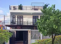 Golden Bee Homestay Các khách sạn ở Hội An