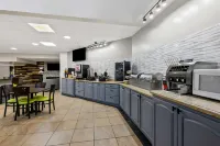 โรงแรมชัวร์สเตย์พลัส บายเบสท์เวสเทิร์น ศูนย์การแพทย์ลับบ็อก