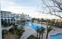 Hotel Riviera - Pools