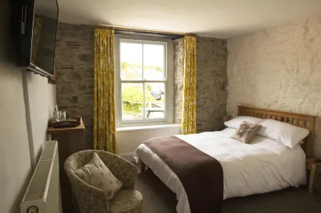 The Walkhampton Inn Отели рядом с достопримечательностью «Tavistock Trout Farm and Fishery»