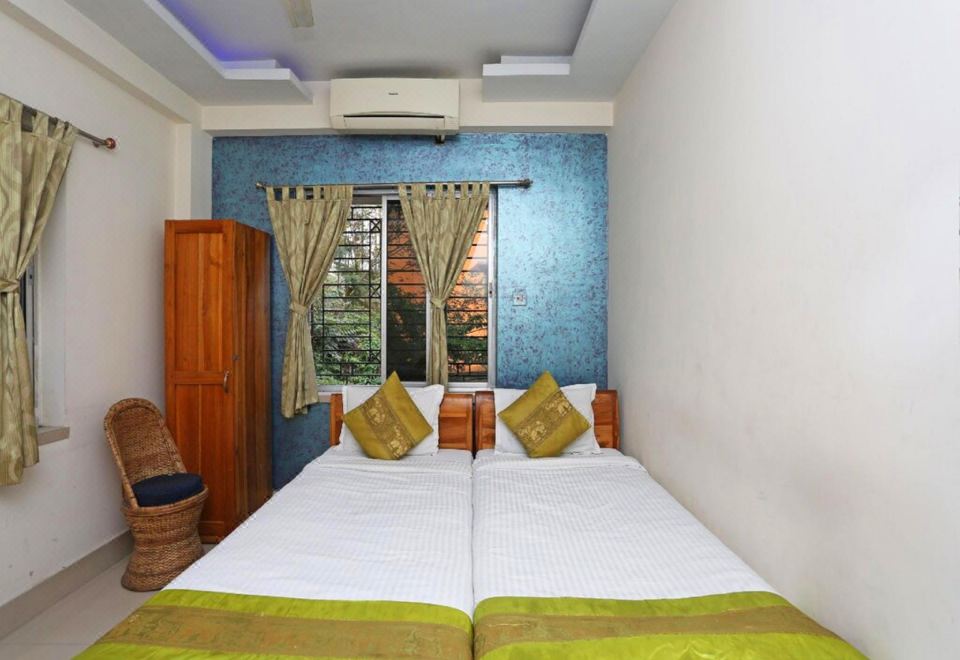 Goroomgo Sabita Guest House Kolkata - Housity