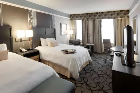Hampton Inn & Suites Buffalo Downtown
