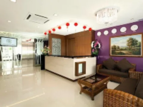 Grand Medallion Hotel