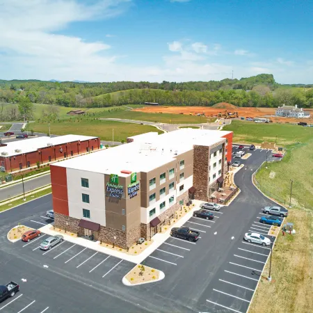 Holiday Inn Express & Suites ABINGDON by IHG