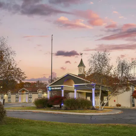 Best Western Mystic Hotel