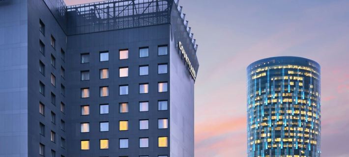 Courtyard Bucharest Floreasca Hotele w: Bukareszt