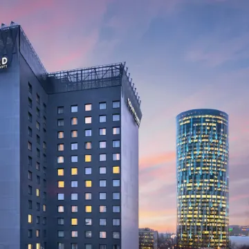 Courtyard Bucharest Floreasca