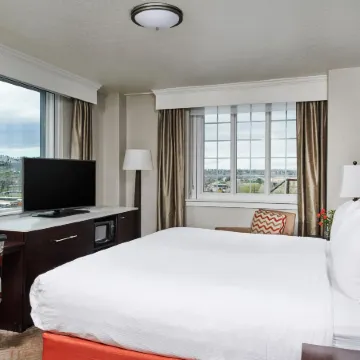 Hotel Alex Johnson Rapid City, Curio Collection by Hilton