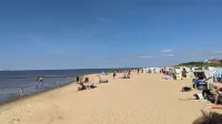 Gut Ausgestattetes und Modernes Ferienhaus mit Eingezäuntem Garten, Strandnah - 3-Sterne